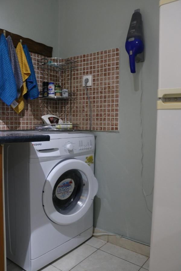 Semi-Basement 50Sqm Apartment Near Kos Citycenter Cidade de Kos Exterior foto