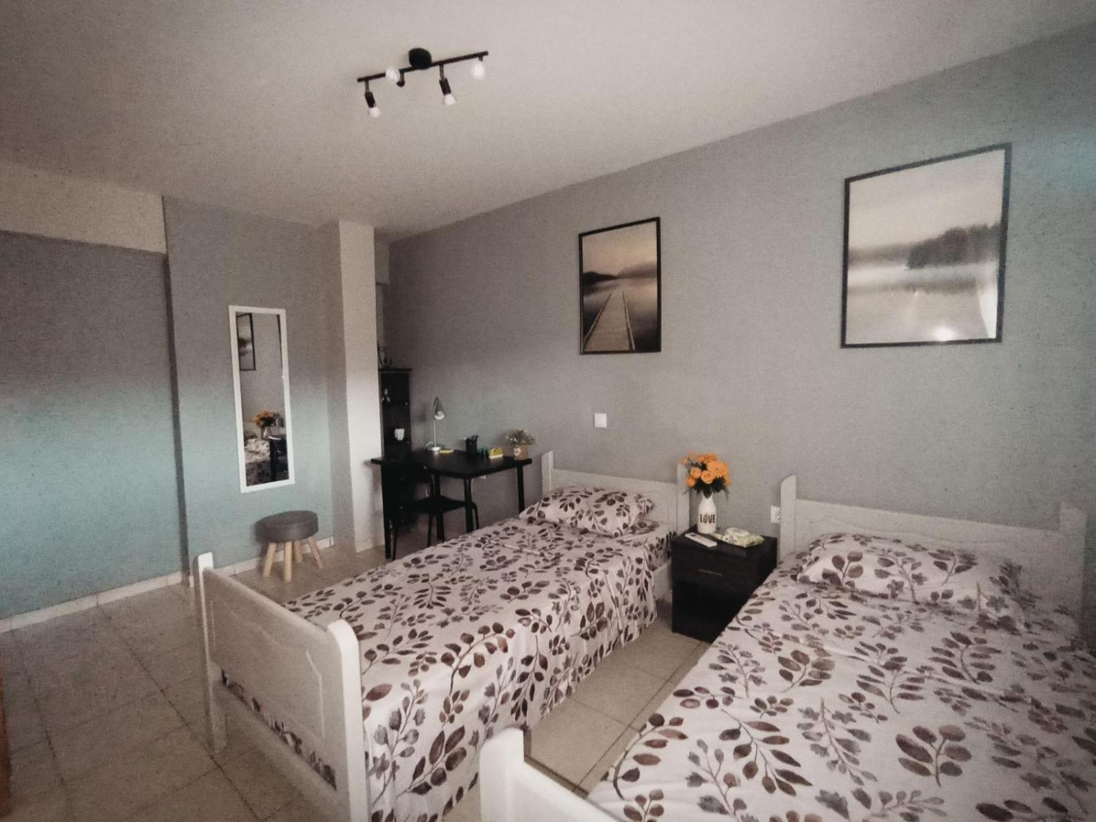 Semi-Basement 50Sqm Apartment Near Kos Citycenter Cidade de Kos Exterior foto